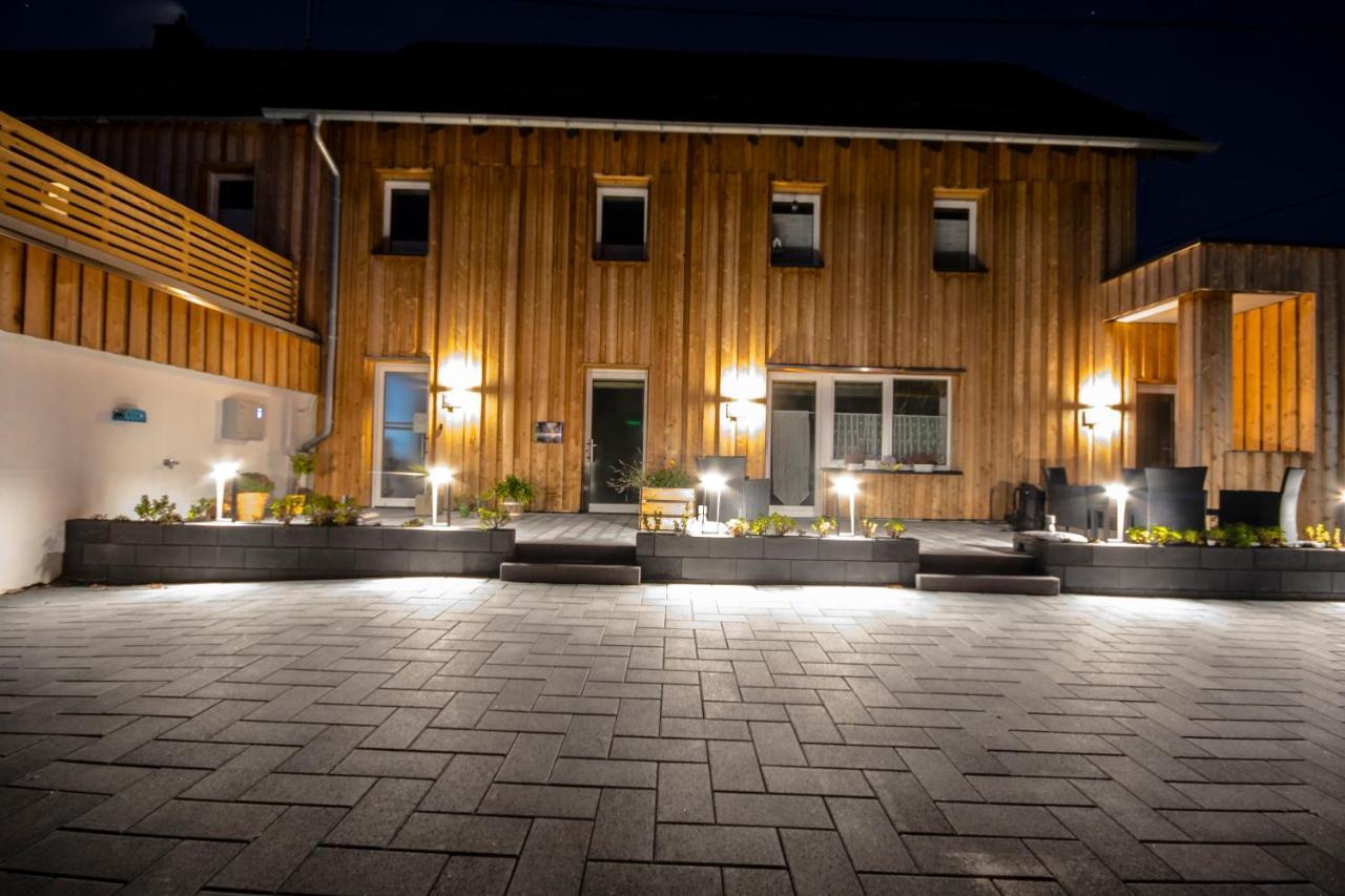 Speedys Gaestehaus Baar  Buitenkant foto